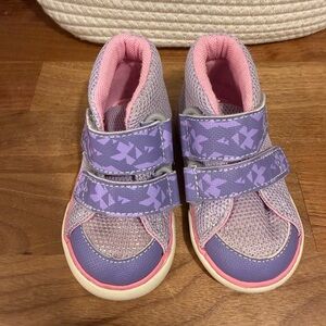 See Kai Run Adaptive Dean Sneaker